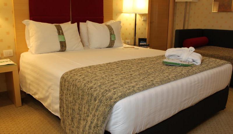 Holiday Inn Milan Garibaldi Station