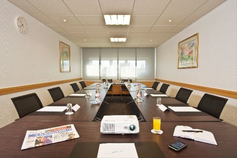 Best Western Plus Paris Orly Airport