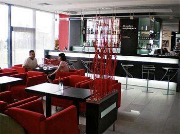 Holiday Inn Prague Airport