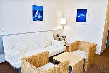 Holiday Inn Prague Airport