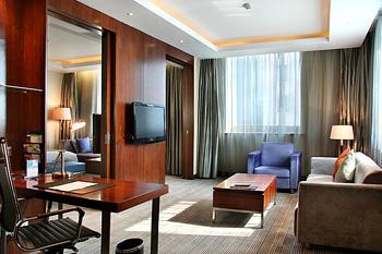 Holiday Inn Shanghai Pudong