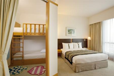 Holiday Inn Resort (Ferringhi Tower) Hotel