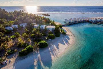 Отель Holiday Inn Resort Kandooma Maldives Мальдивы, Мале, фото 1