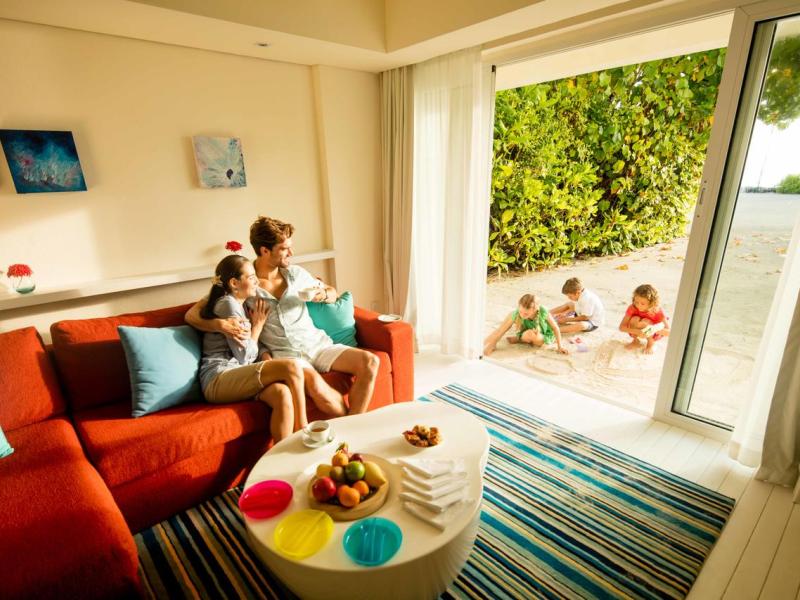 Holiday Inn Resort Kandooma Maldives