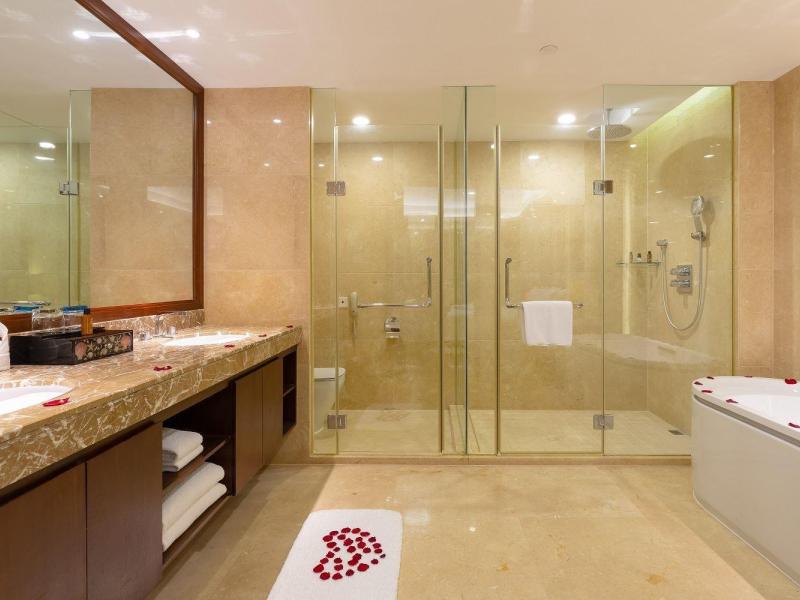 Ocean View Resort Yalong Bay