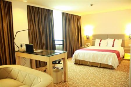 Holiday Inn Riverside