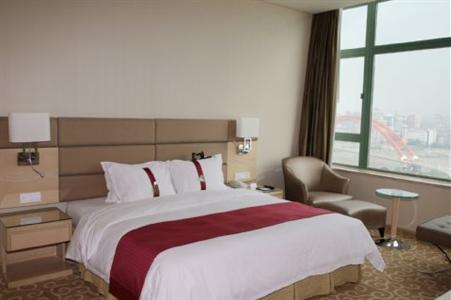 Holiday Inn Riverside