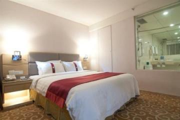 Отель Holiday Inn Riverside Китай, Ухань, фото 24
