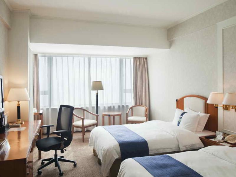Holiday Inn Riverside