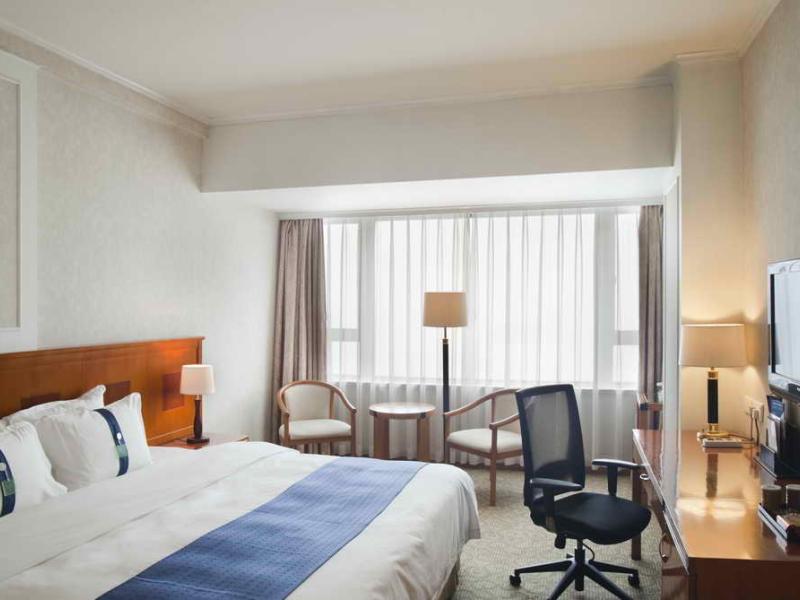 Holiday Inn Riverside