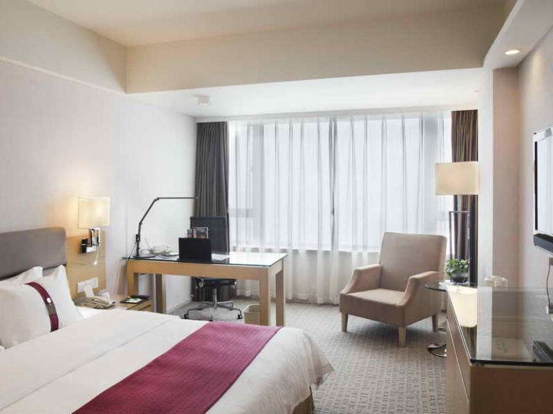 Holiday Inn Riverside