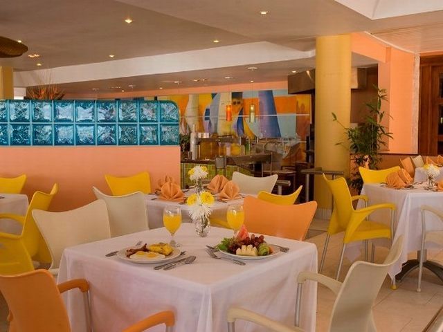 Holiday Inn Sunspree Resort Montego Bay