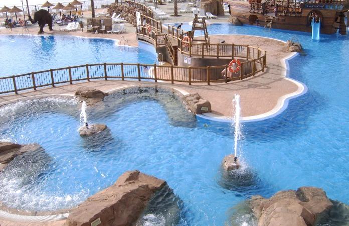 Holiday World Riwo