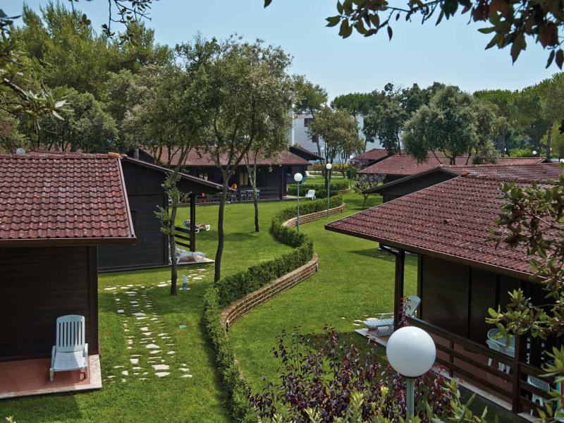 Villaggio Camping Baia Domizia