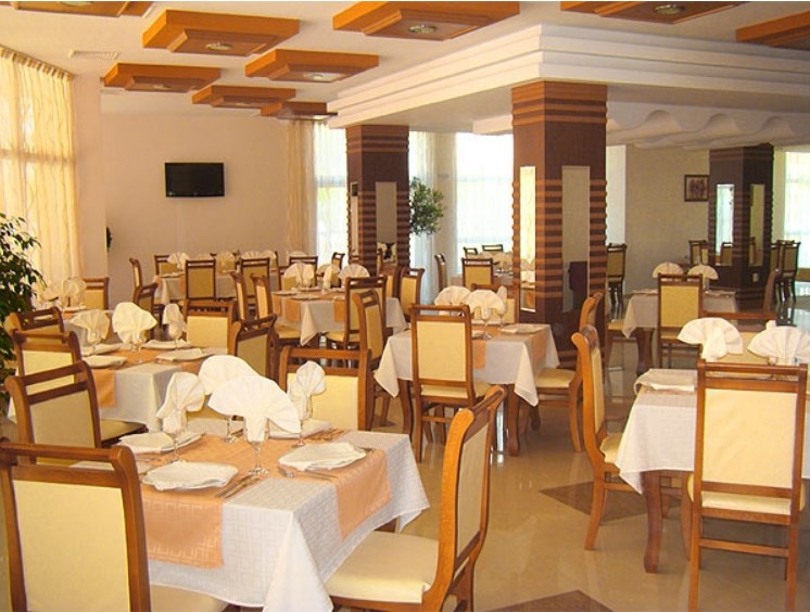 Holiday Hotel SPA & Wellness