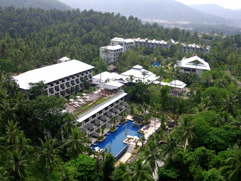 Horizon Karon Beach Resort & Spa