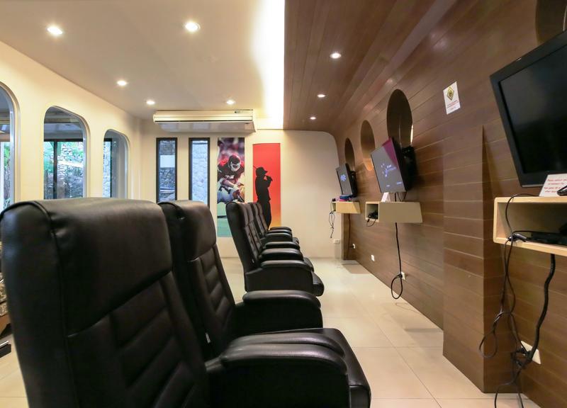 Horizon Karon Beach Resort & Spa