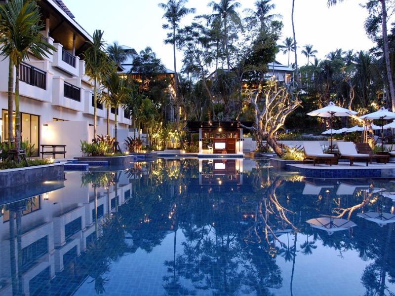 Horizon Karon Beach Resort & Spa