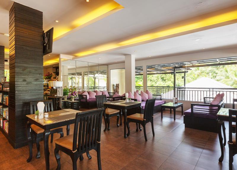 Horizon Karon Beach Resort & Spa