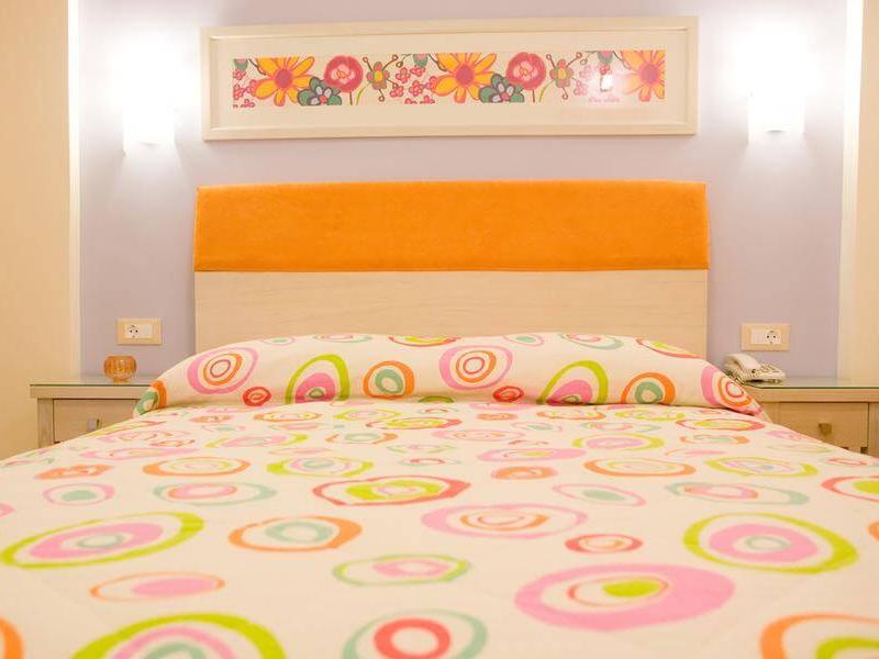 Amaryllis Hotel Apartments