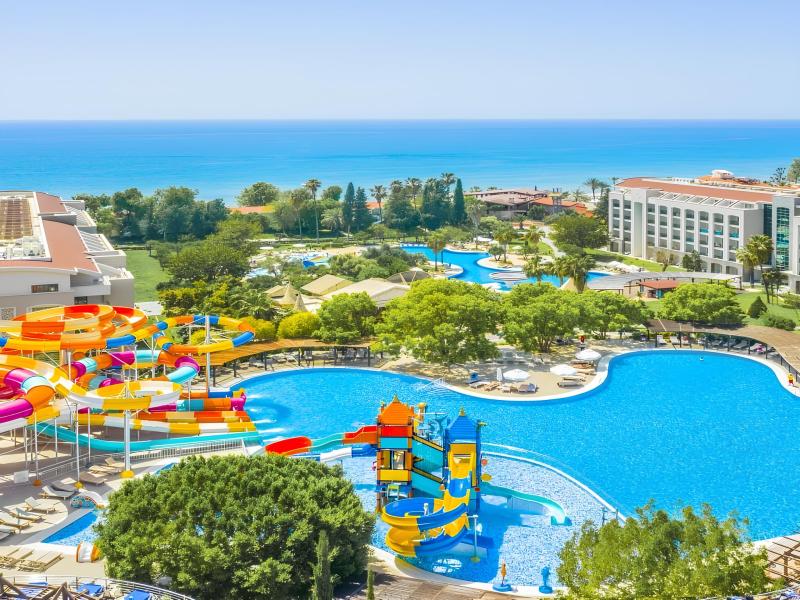 Horus Paradise Luxury Resort