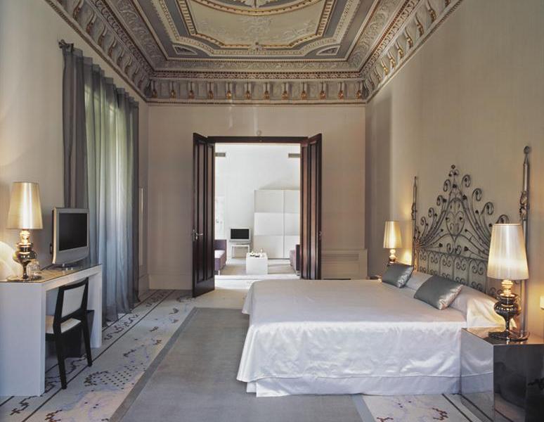 Hotel Hospes Palacio de Los Patos