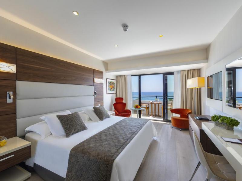 Amathus Beach Hotel Limassol
