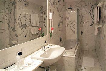 Hostellerie du Cheval Blanc