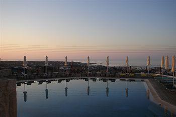 Amazones Village Suites