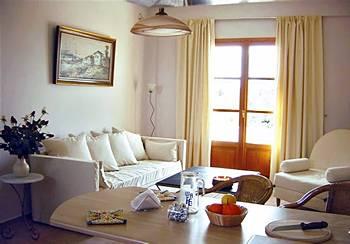 Amazones Village Suites