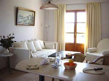 Amazones Village Suites