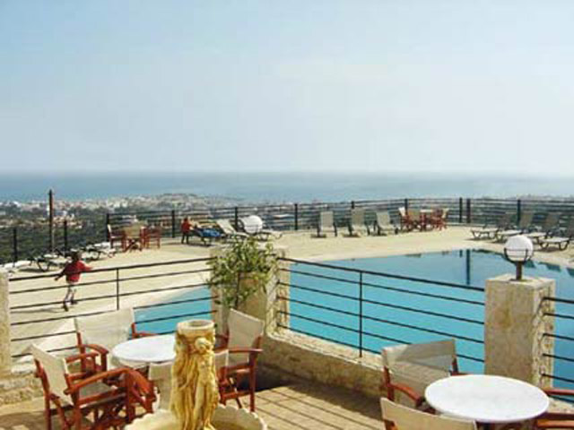 Amazones Village Suites