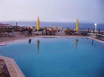 Amazones Village Suites