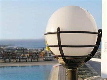 Amazones Village Suites