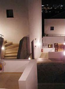 Amazones Village Suites