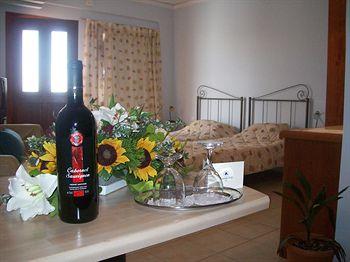 Amazones Village Suites