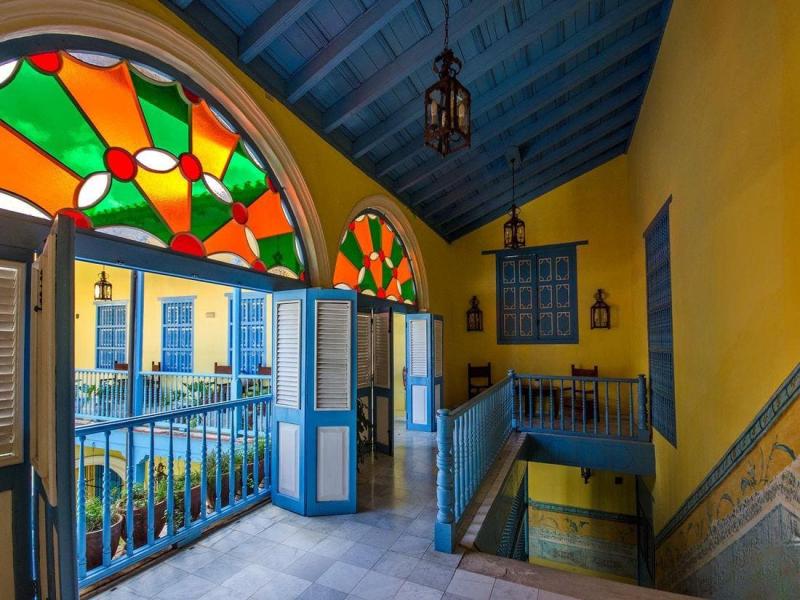 Hotel Beltran De Santa Cruz