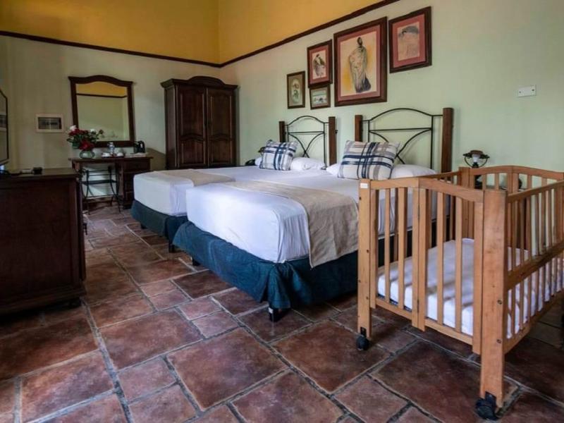 Hotel Beltran De Santa Cruz