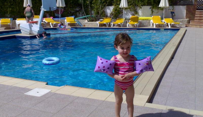 Amazones Villas Apartments