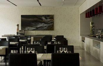 Hotel NH Bologna de la Gare
