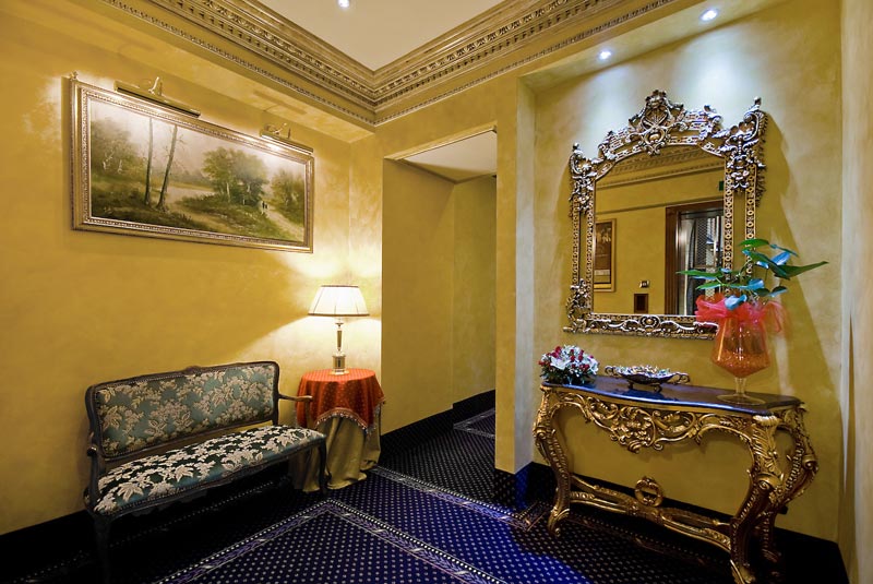 Hotel Manfredi Suite In Rome