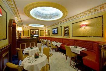 Hotel Manfredi Suite In Rome