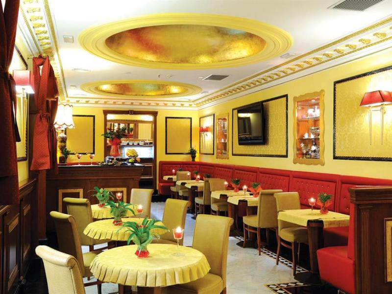 Hotel Manfredi Suite In Rome