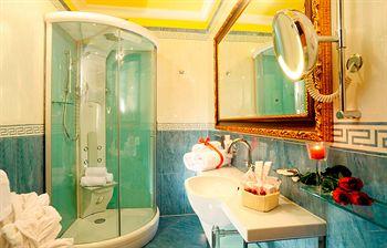 Hotel Manfredi Suite In Rome