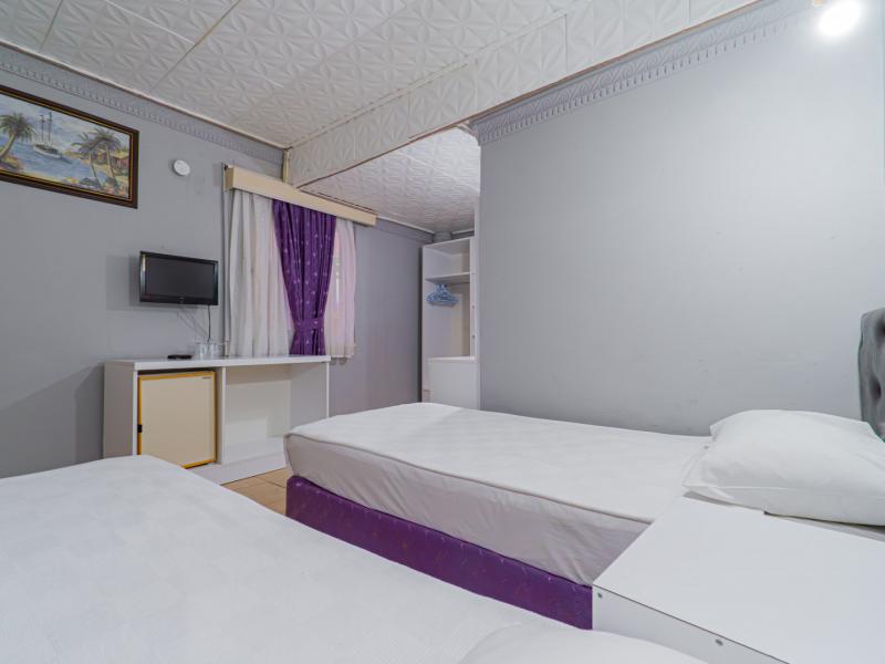 Sayanora Hotel & Park