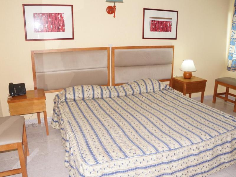 Gran Caribe Sun Beach