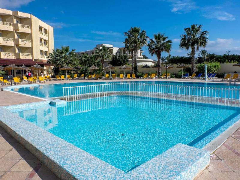 Houda Yasmine Hammamet