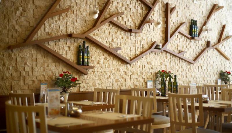 Housez Suites & Apartments