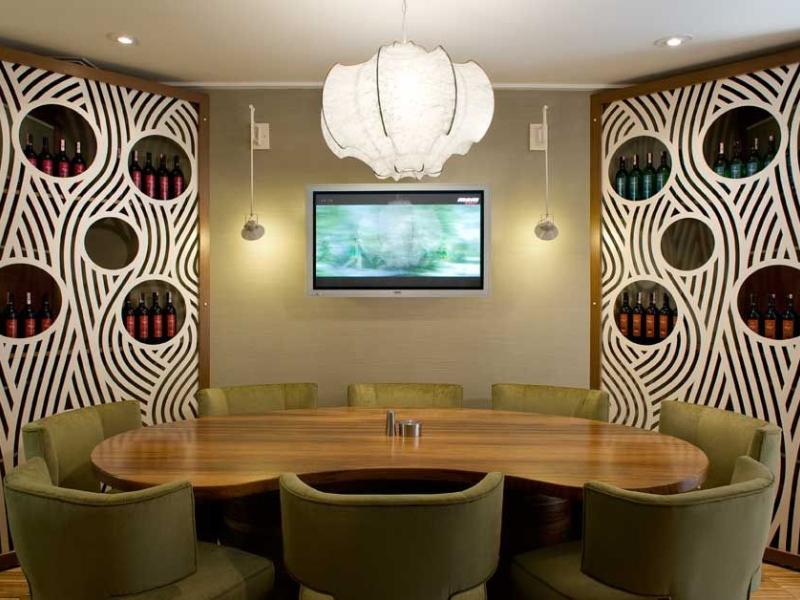 Housez Suites & Apartments