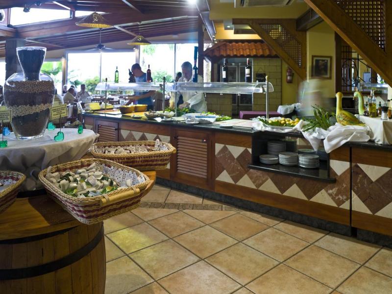 Hovima Jardin Caleta